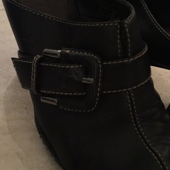 Aerosol Black Leather Mules - Picture 4 of 7